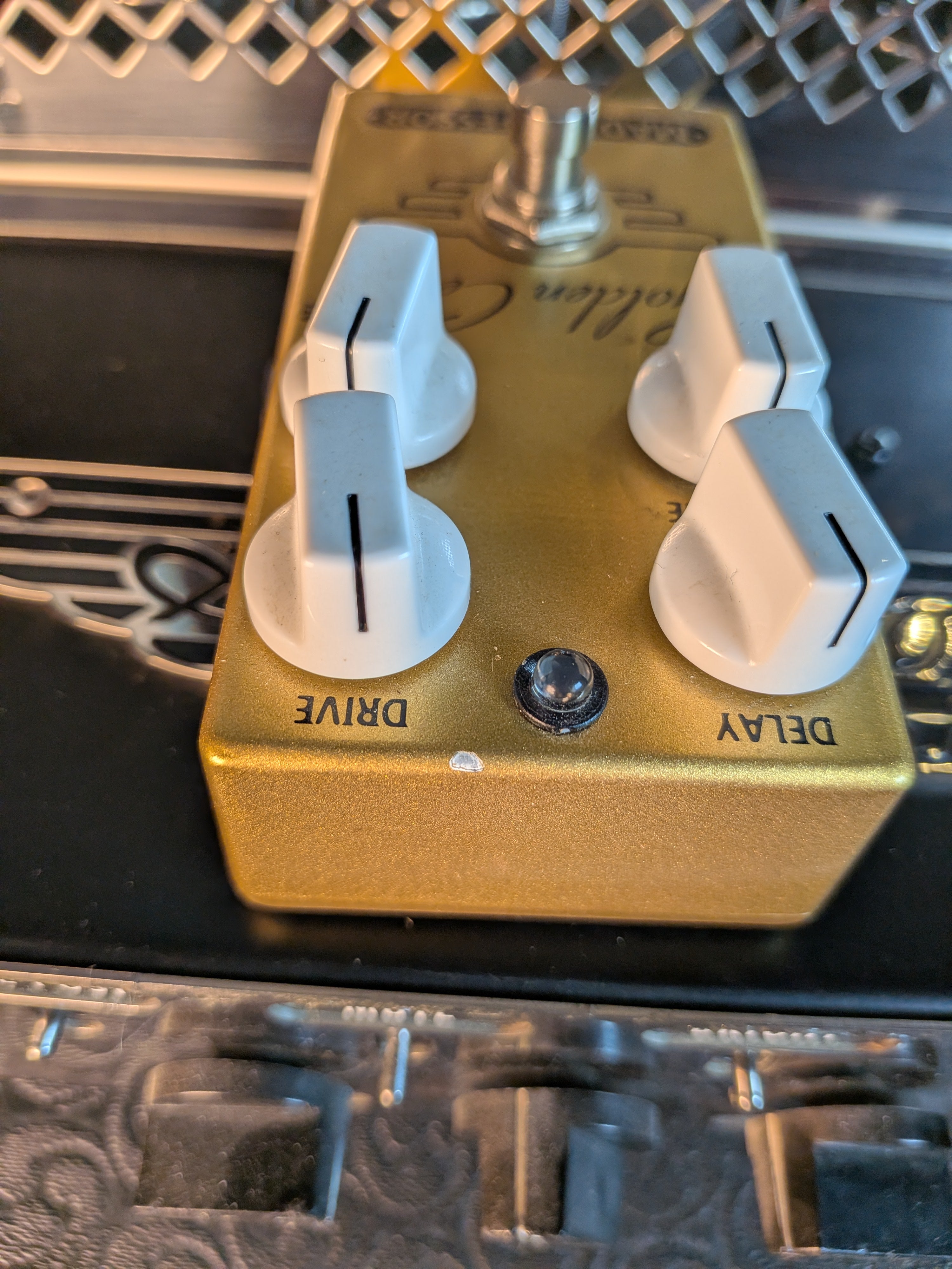 Mad Professor Golden Cello Overdrive/Delay Pedal (Used) – Acoustic