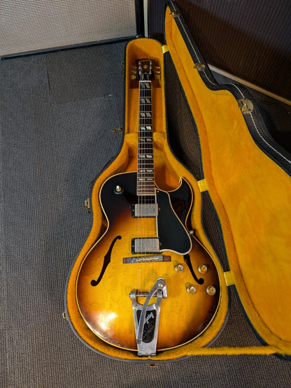 Gibson ES-175D Hollow Body Archtop Electric Guitar w/ Factory Bigsby & Case - Sunburst (1965)