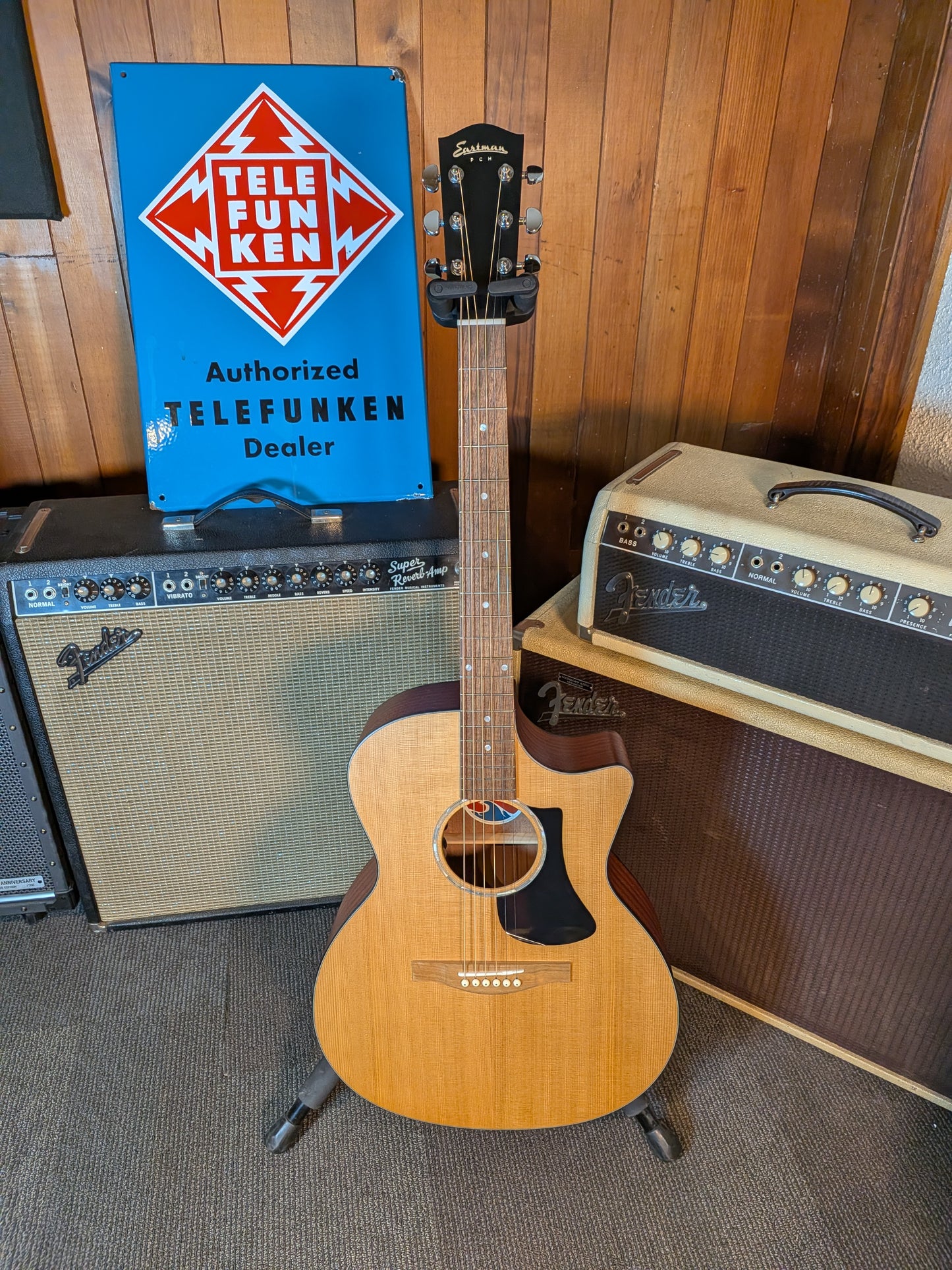 Eastman PCH1 Grand Auditorium Acoustic/Electric Guitar w/Gig Bag - Natural (Serial #M2602864)