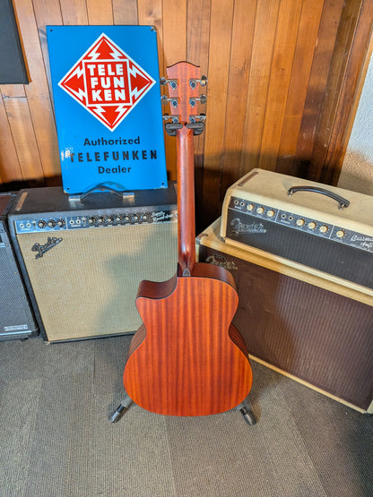 Eastman PCH1 Grand Auditorium Acoustic/Electric Guitar w/Gig Bag - Natural (Serial #M2602864)