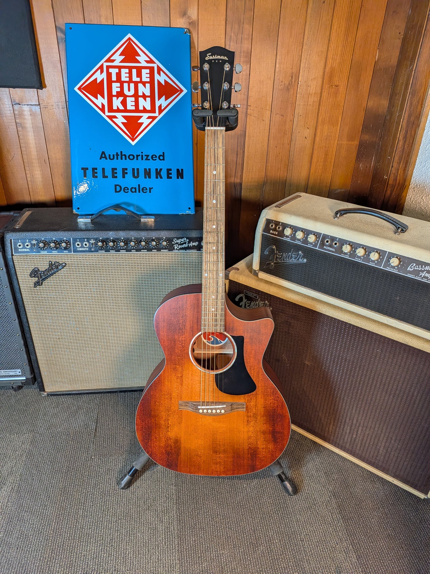 Eastman PCH1 Grand Auditorium Acoustic/Electric Guitar w/Gig Bag - Classic Finish (Serial #M2604947)
