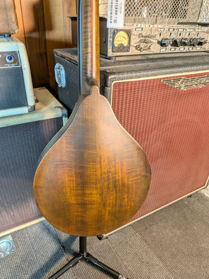 Eastman MD305L Left Handed A-Style Mandolin w/Gig Bag - Classic Satin Finish (Serial #N2402419)