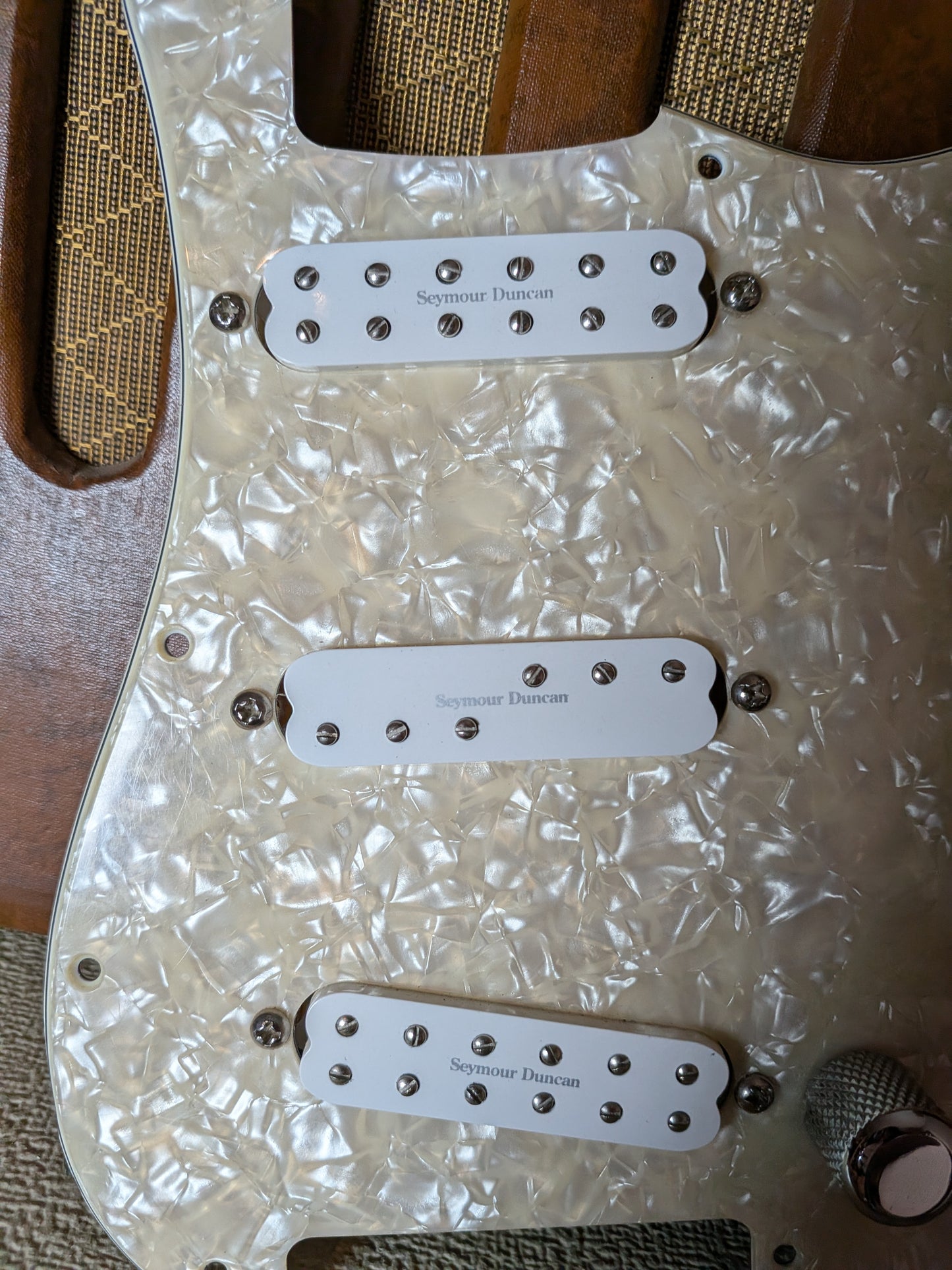 Seymour Duncan Everything Axe Loaded Stratocaster Pearloid Pickguard w/White Pickup Covers (Used)