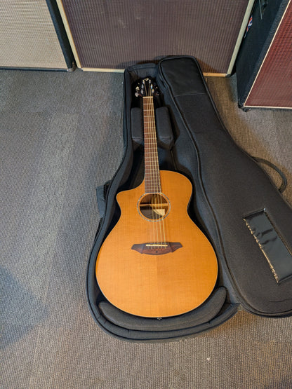 Breedlove AC250/CR Left Handed Acoustic/Electric Guitar w/Gig Bag (2005)