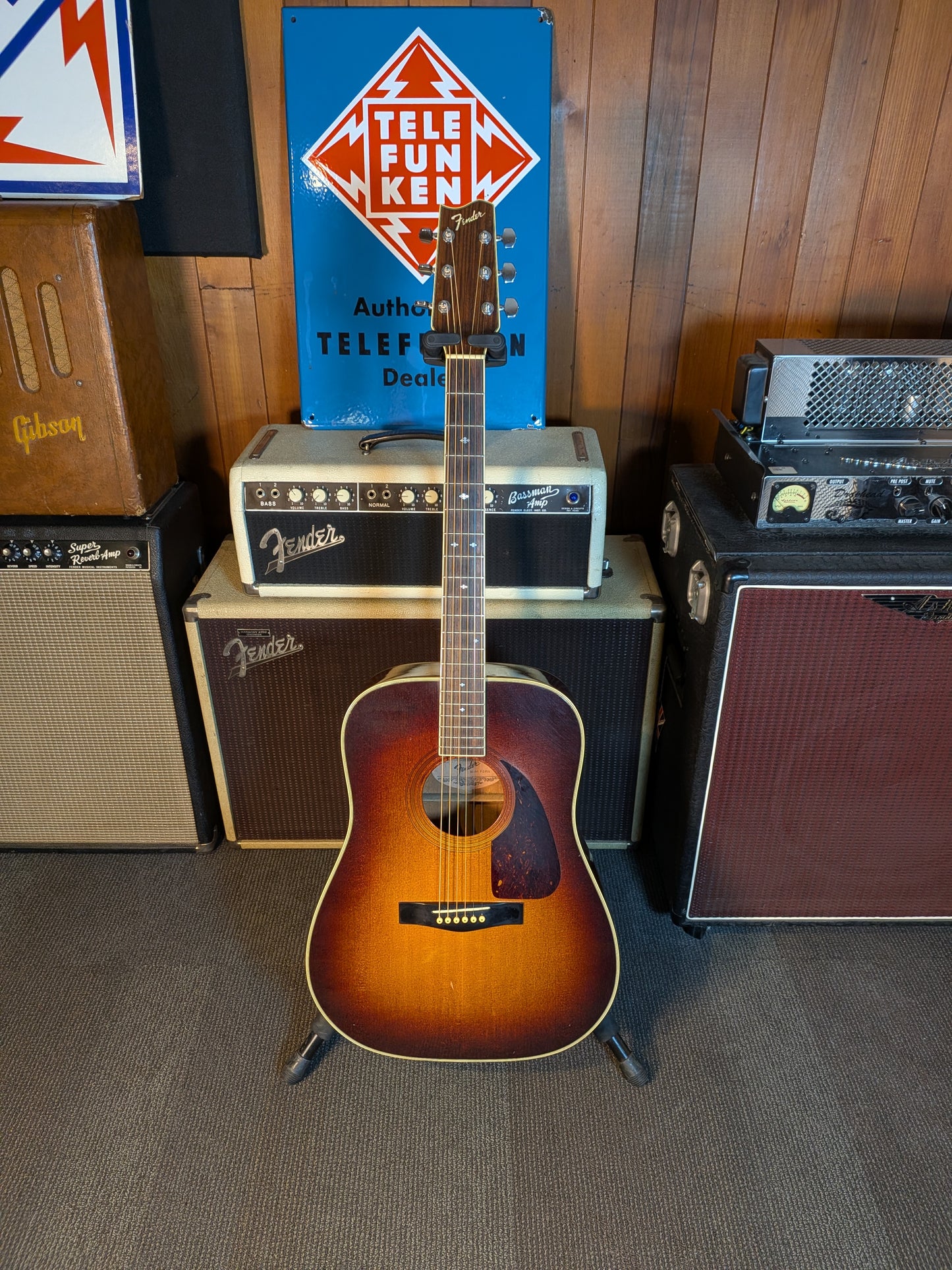 Fender F-240A Dreadnought Acoustic Guitar w/Case - Sunburst (1980's)