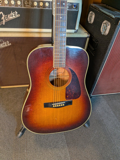 Fender F-240A Dreadnought Acoustic Guitar w/Case - Sunburst (1980's)