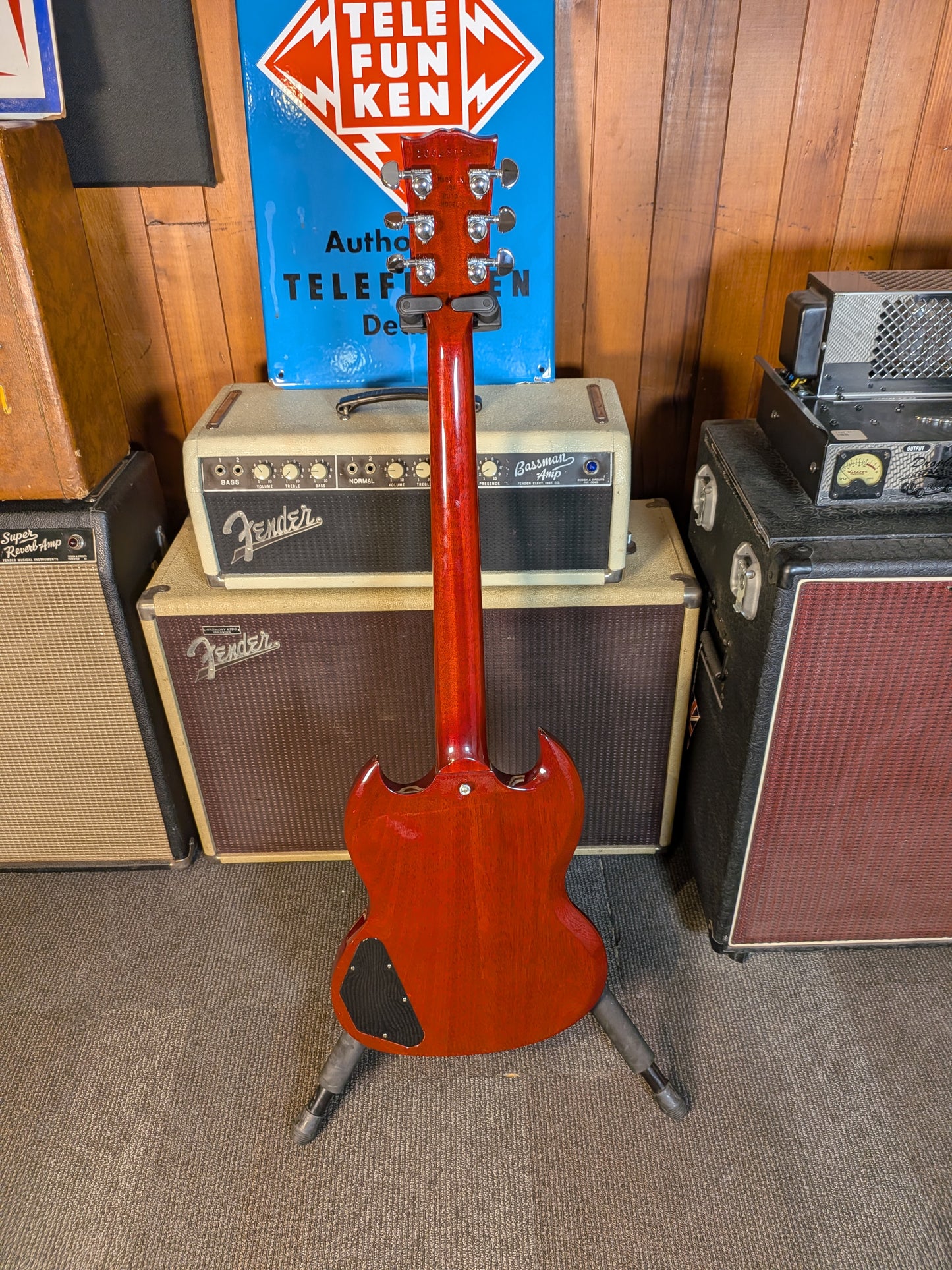 Gibson SG Standard Electric Guitar w/Case - Heritage Cherry (2013)