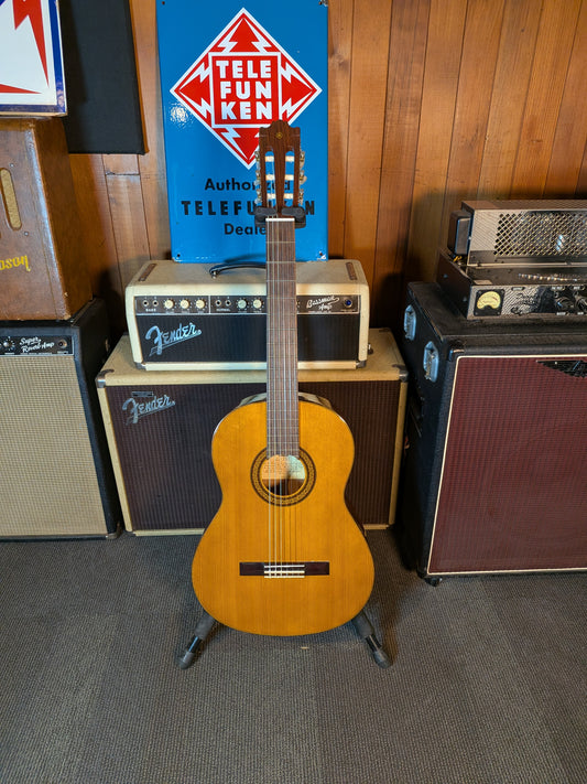 Yamaha G-231 Classical Guitar w/Case (Used)