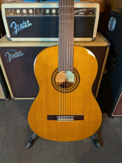 Yamaha G-231 Classical Guitar w/Case (Used)