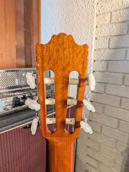 Yamaha G-231 Classical Guitar w/Case (Used)