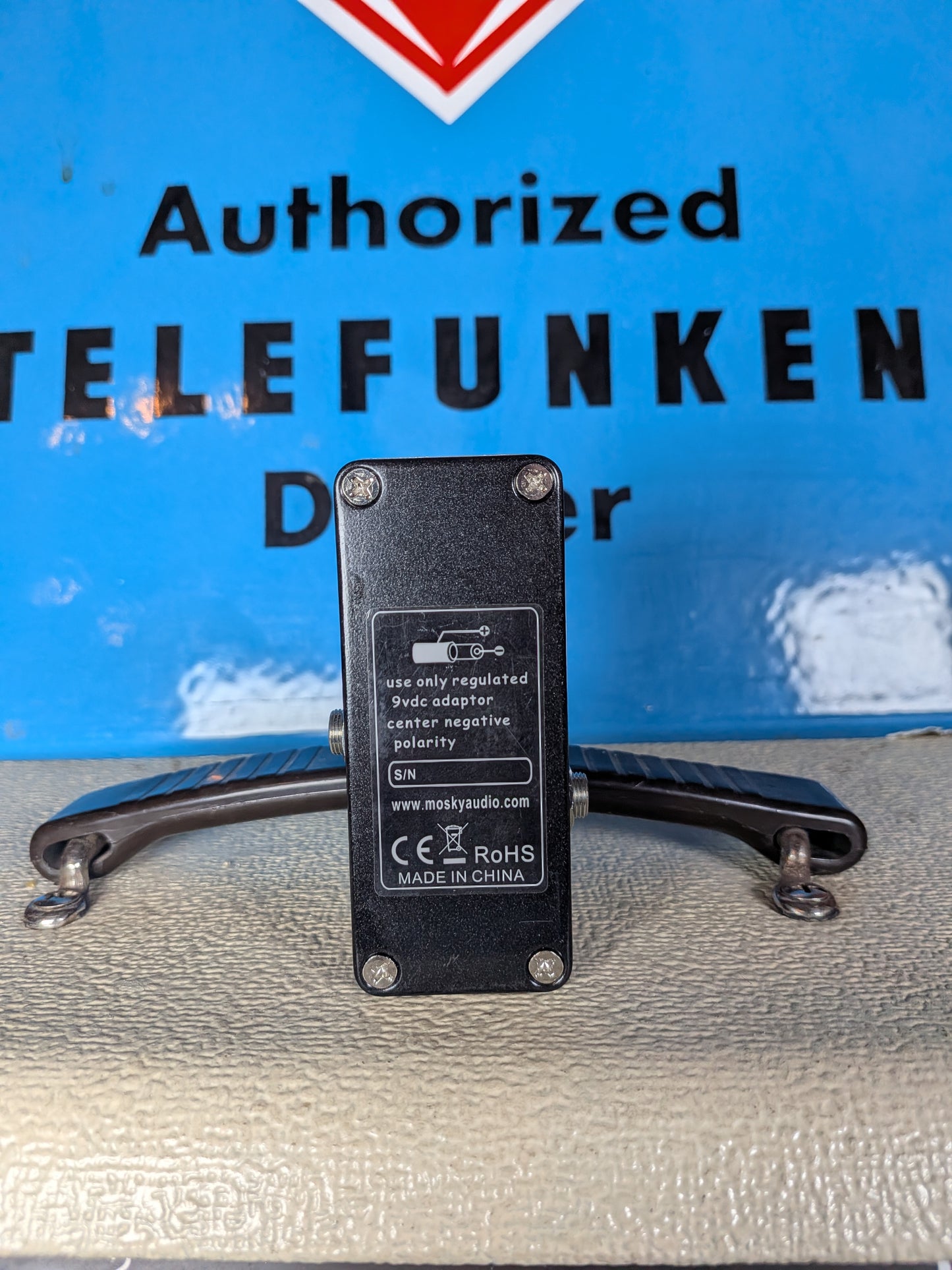 Mosky VOL Attenuator Pedal w/Box (Used)