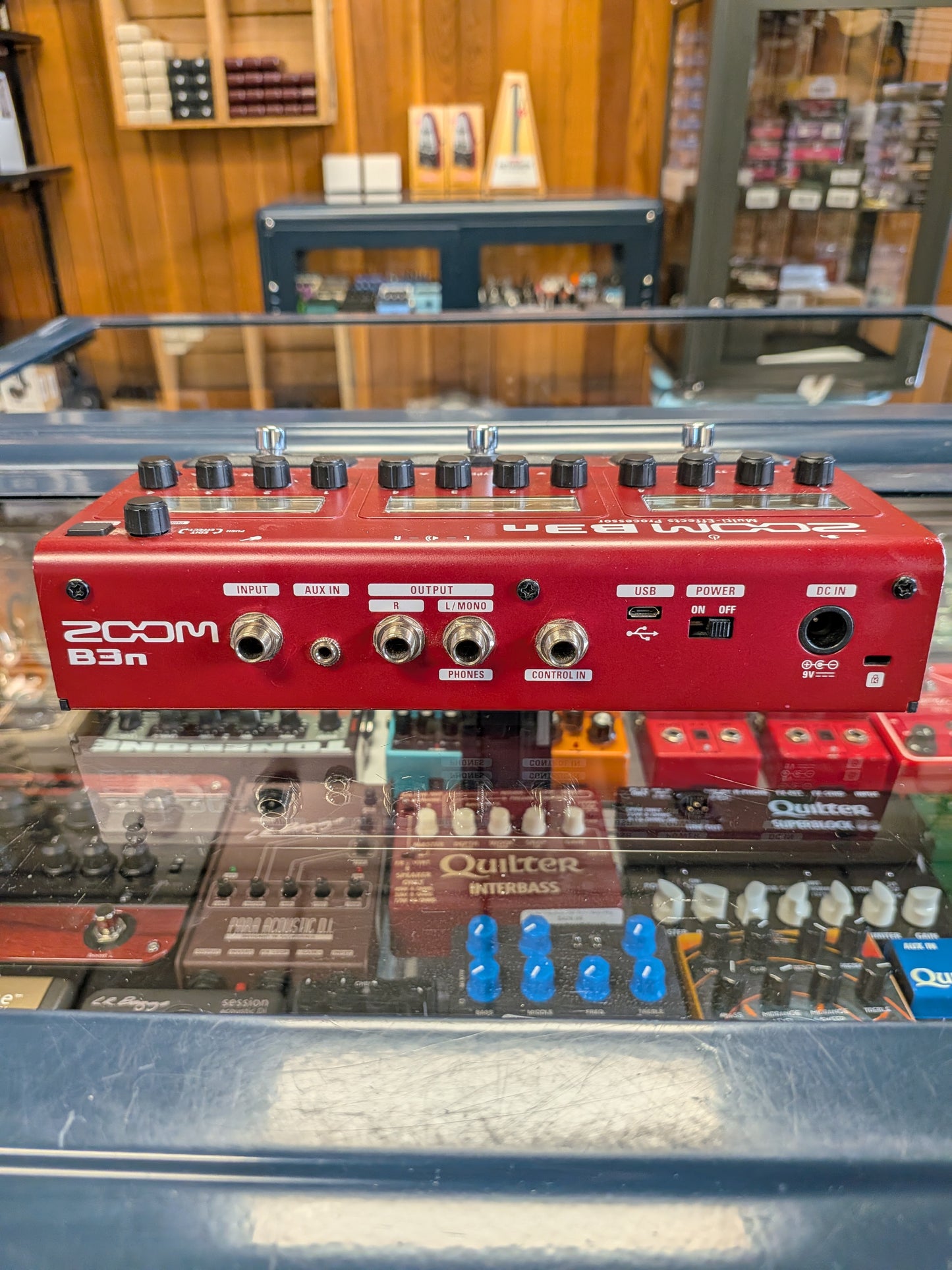 Zoom B3n Bass Multi Effect Pedal (Used)