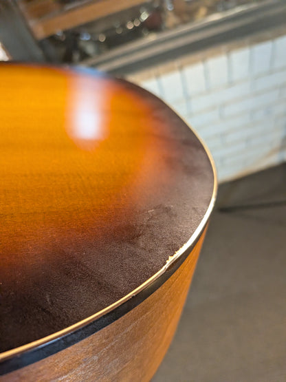 Simon & Patrick Songsmith Folk Acoustic Guitar w/Case - Sunburst (Used)