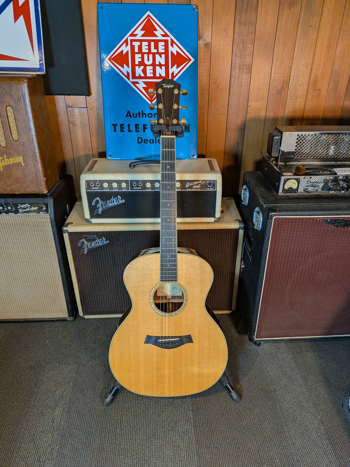Taylor GA8 Grand Auditorium Acoustic Guitar w/Case - Natural (2007)