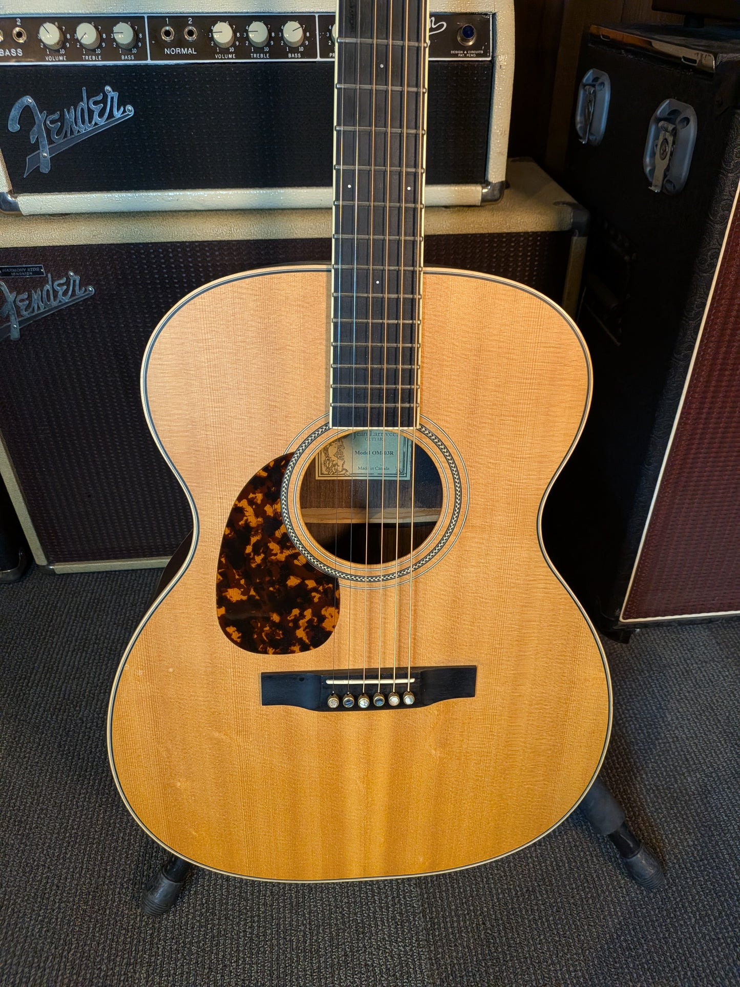 Larrivée OM-03R Left Handed Acoustic/Electric Guitar w/Case (2011)