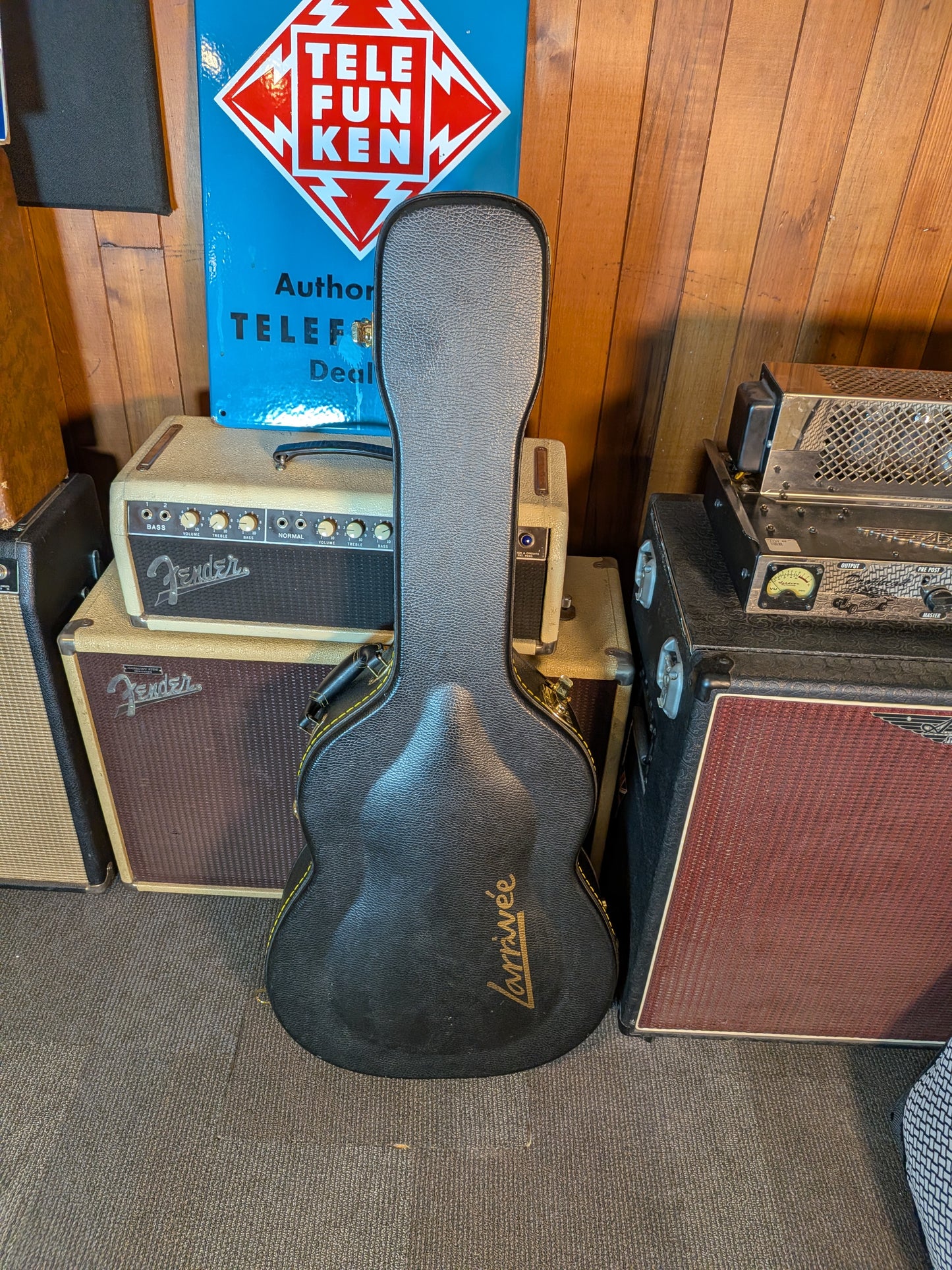 Larrivée OM-03R Left Handed Acoustic/Electric Guitar w/Case (2011)