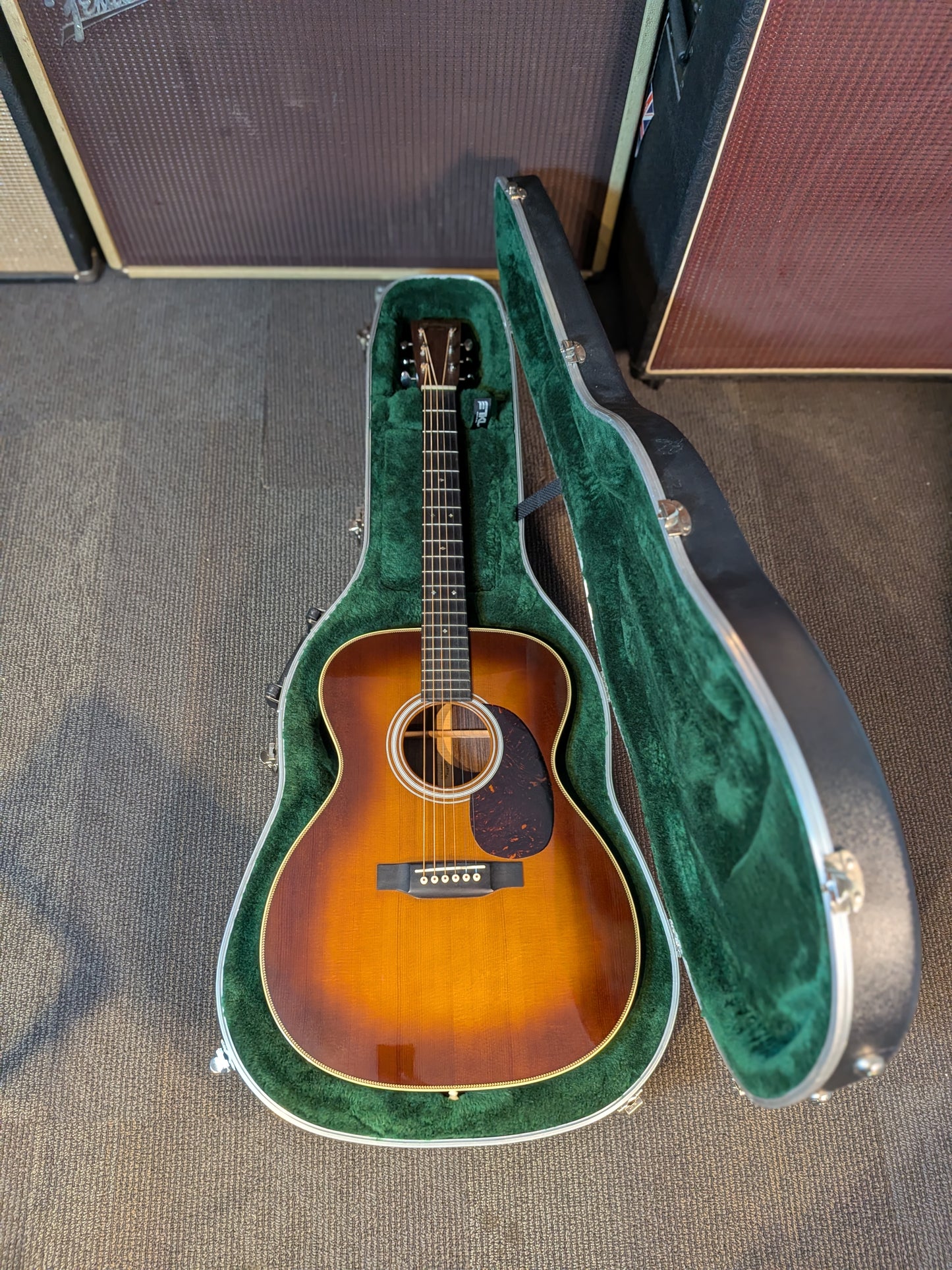Martin Standard Series 000-28 Acoustic Guitar w/Case - Ambertone (2021)