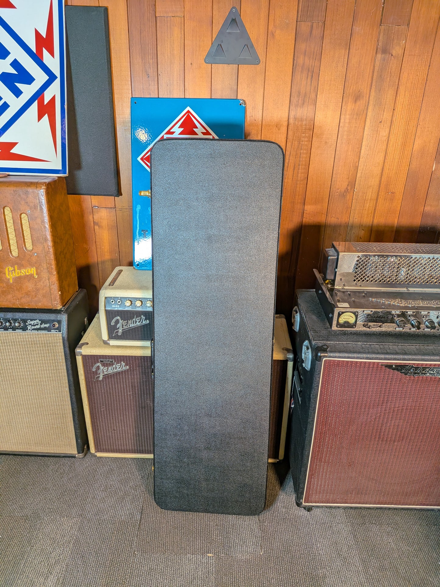 Yorkville YBC-4HRECT Hardshell Rectangular Bass Case