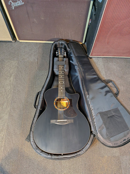 Eastman AC122-2CE Grand Auditorium Acoustic/Electrc Guitar w/Gig Bag - Satin Black (B-Stock Serial #M2230043)
