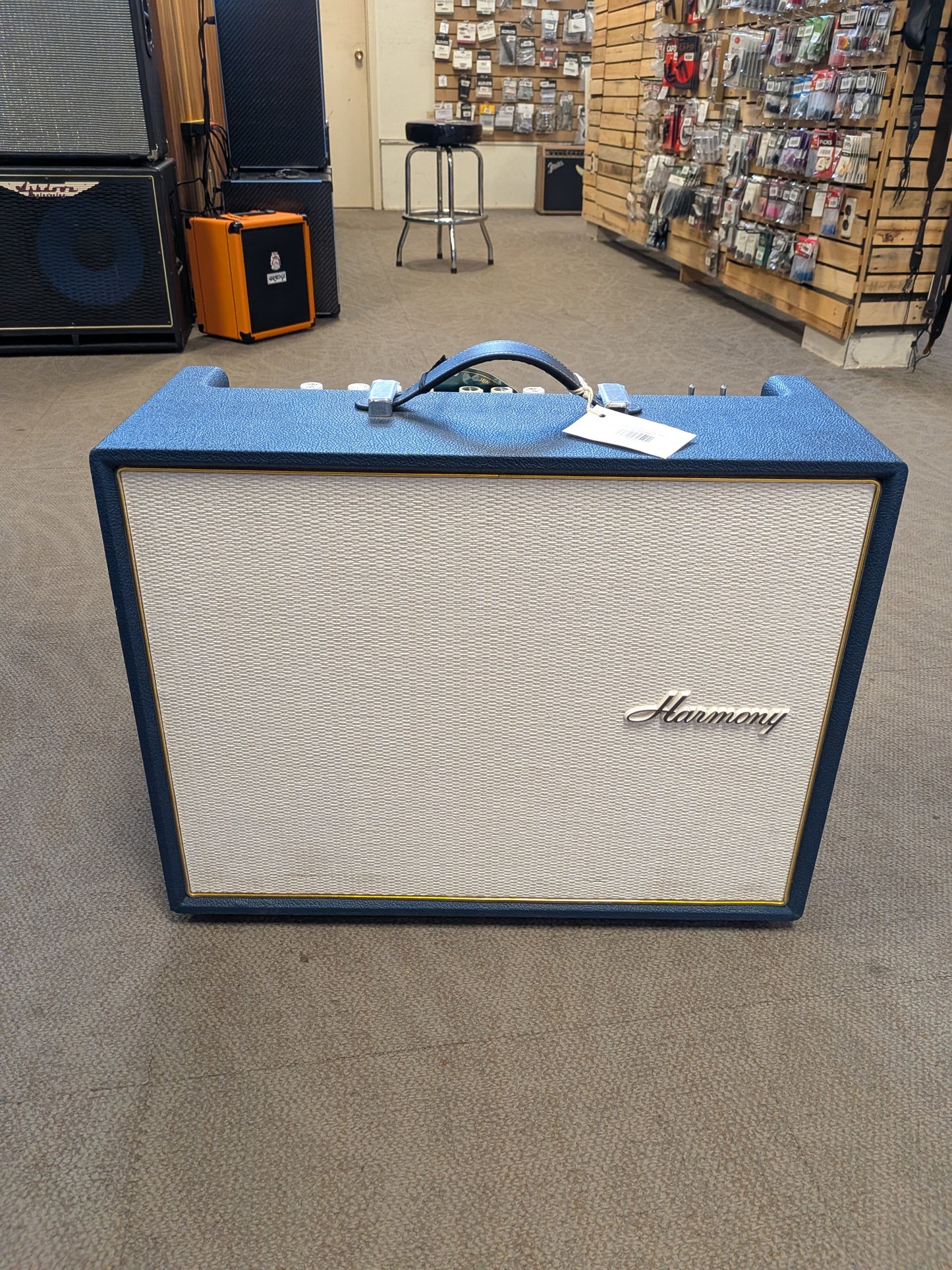 Harmony H620 20w 1x12" Guitar Combo Amplifier (Store Demo)