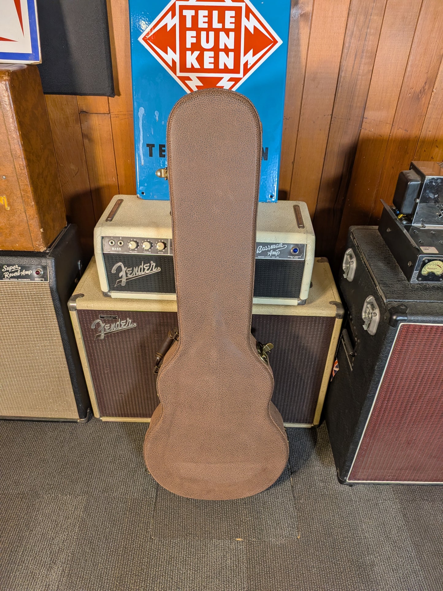 Eastman SB55/V-SB Single Cut Electric Guitar w/Case - Antique Vintage Burst (B-Stock Serial #K2401556)