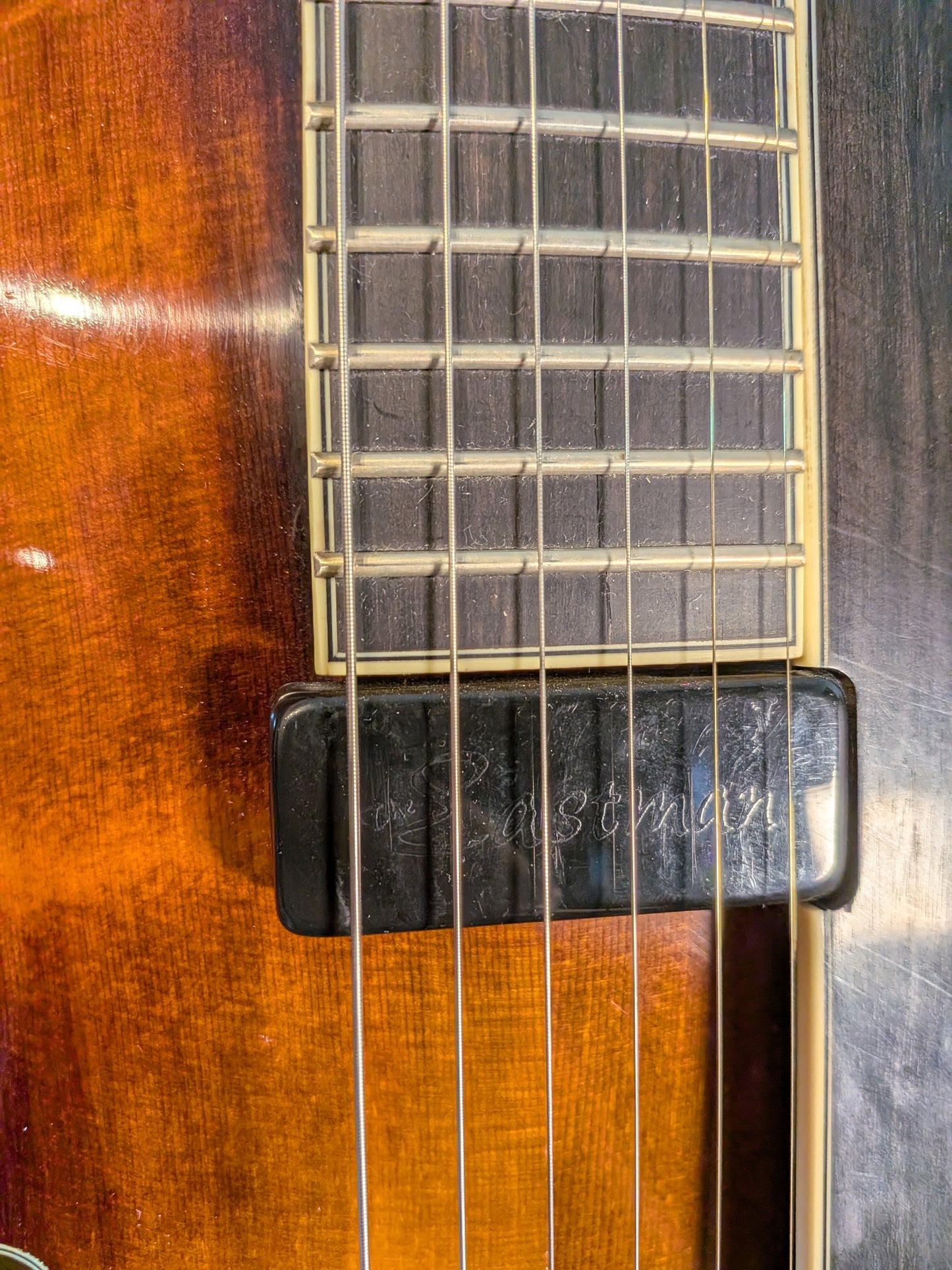 Eastman AR805E Hollow Body Arch Top Electric Guitar w/Case - Classic Finish (2005)