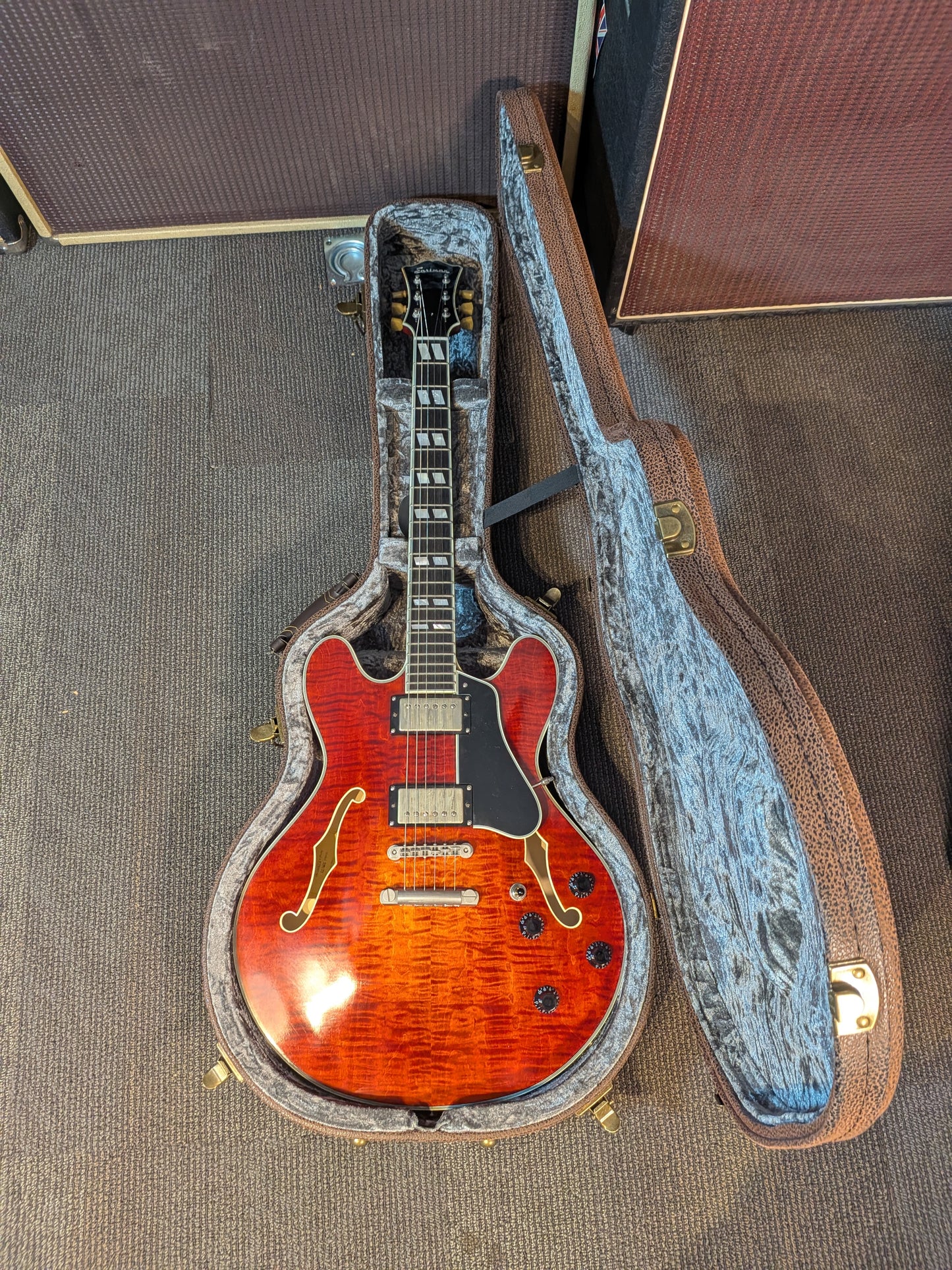 Eastman T59/TV Semi-Hollow Body Electric Guitar w/Case - Classic Finish (Used)