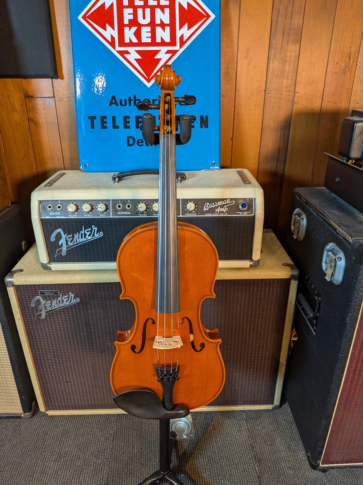 Eastman VL80 Violin Outfit w/Case & Bow - 4/4 (Serial #V2605591)