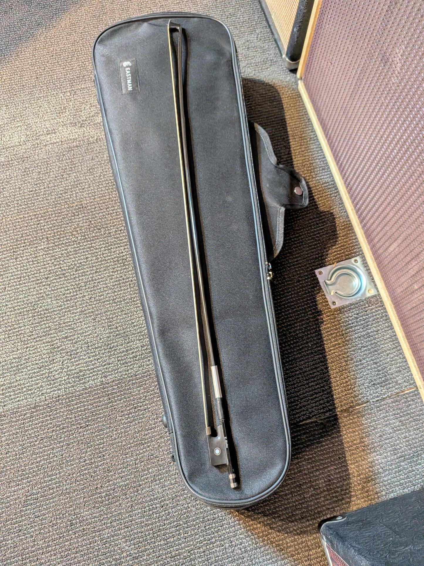Eastman VL80 Violin Outfit w/Case & Bow - 4/4 (Serial #V2605591)