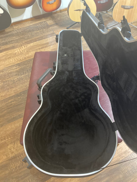 SKB 335 Semi-Hollow Body Case (Used)