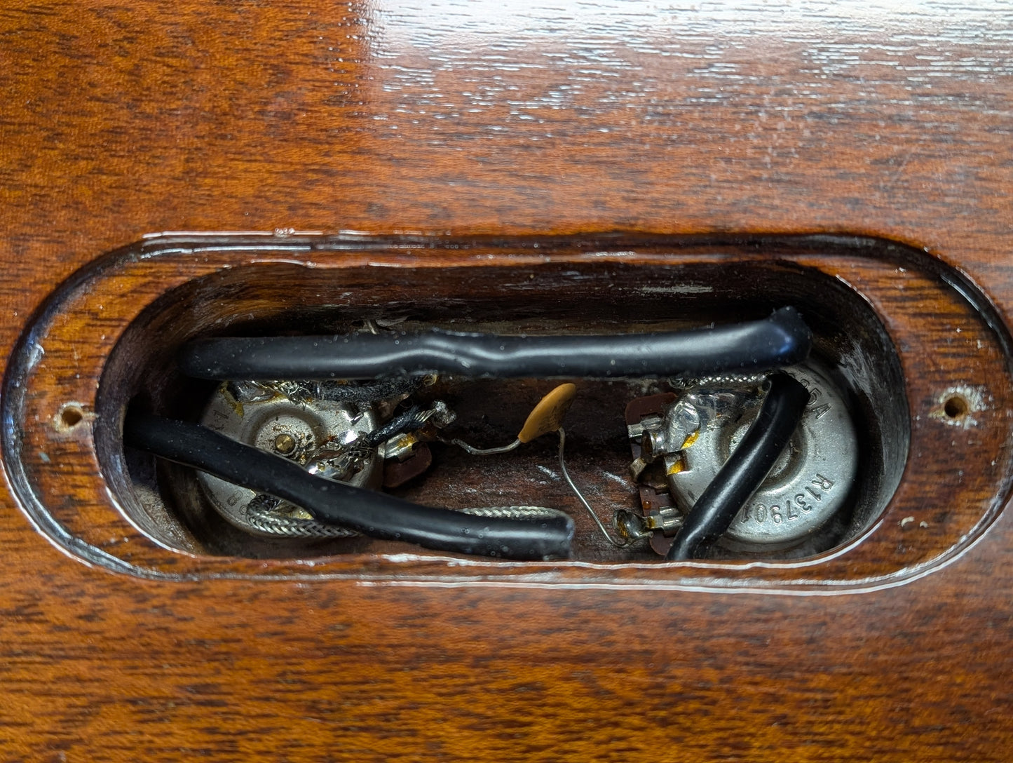 Gibson Les Paul Junior Single Cut Electric Guitar w/Case - Brown Mahogany (1990)