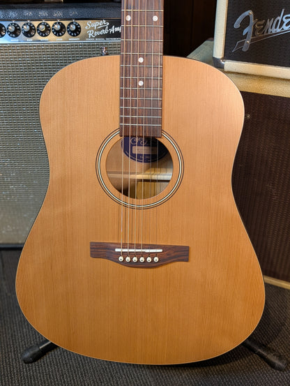 Seagull S6 Collection 1982 Dreadnought Acoustic Guitar w/Gig Bag (Serial #052431001033)