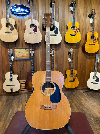 Martin 0-18T (1981)
