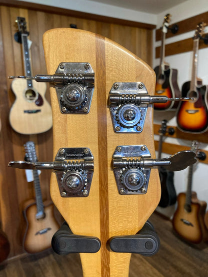 Rickenbacker 3001 (1975-1984)