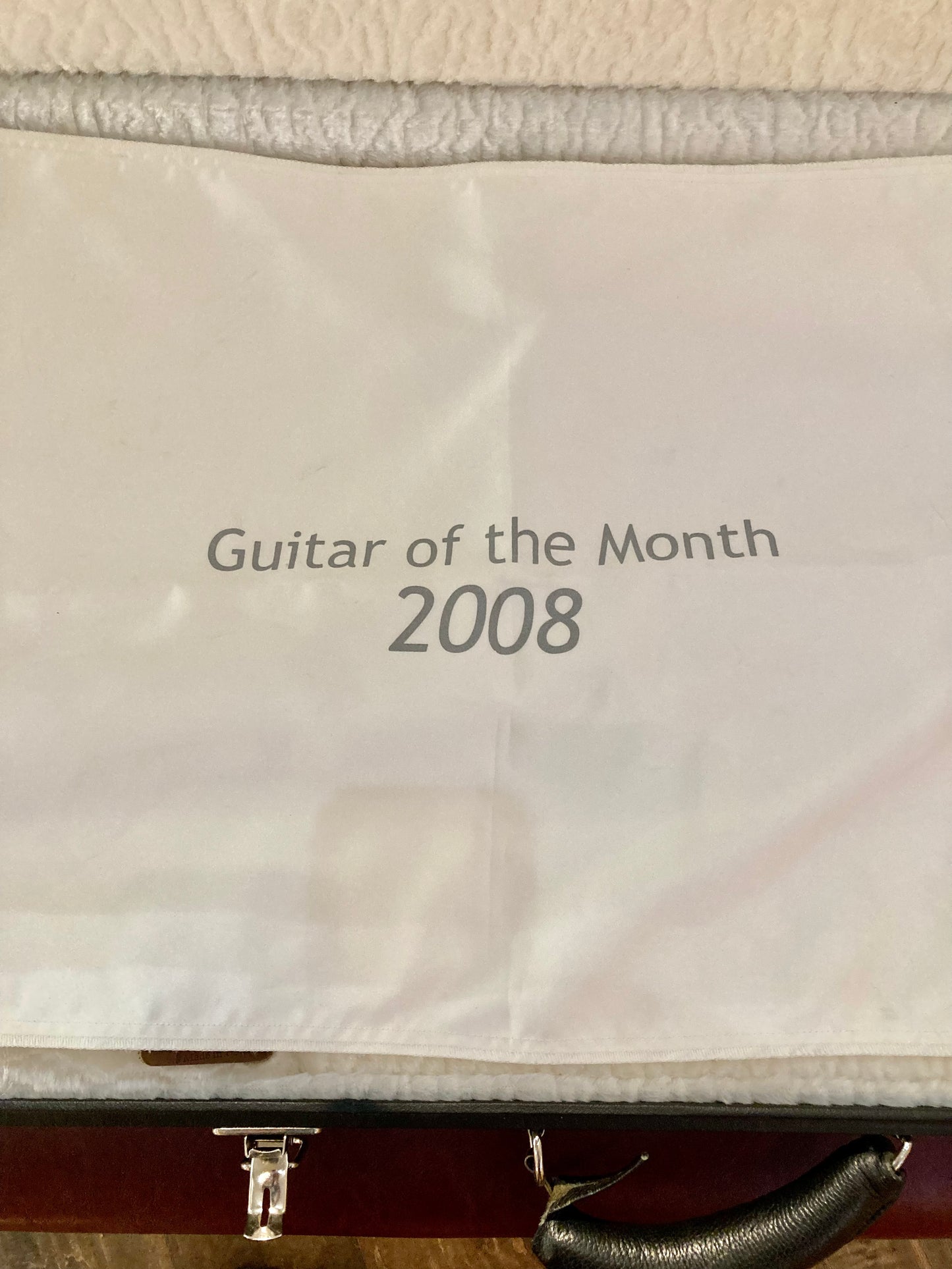 Gibson "50 Year Commemorative Explorer" Guitar of the Month (2008)