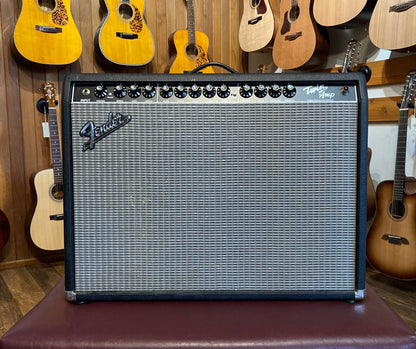 Fender Twin Amp w/Cover (2004)