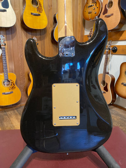 Fender American DLX Stratocaster (2005)