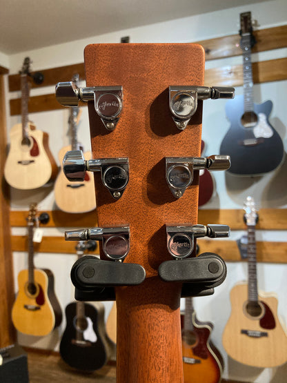 Martin D-16GT (2000)