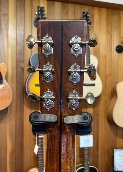 Eastman E40D-SB Acoustic Guitar (2017)