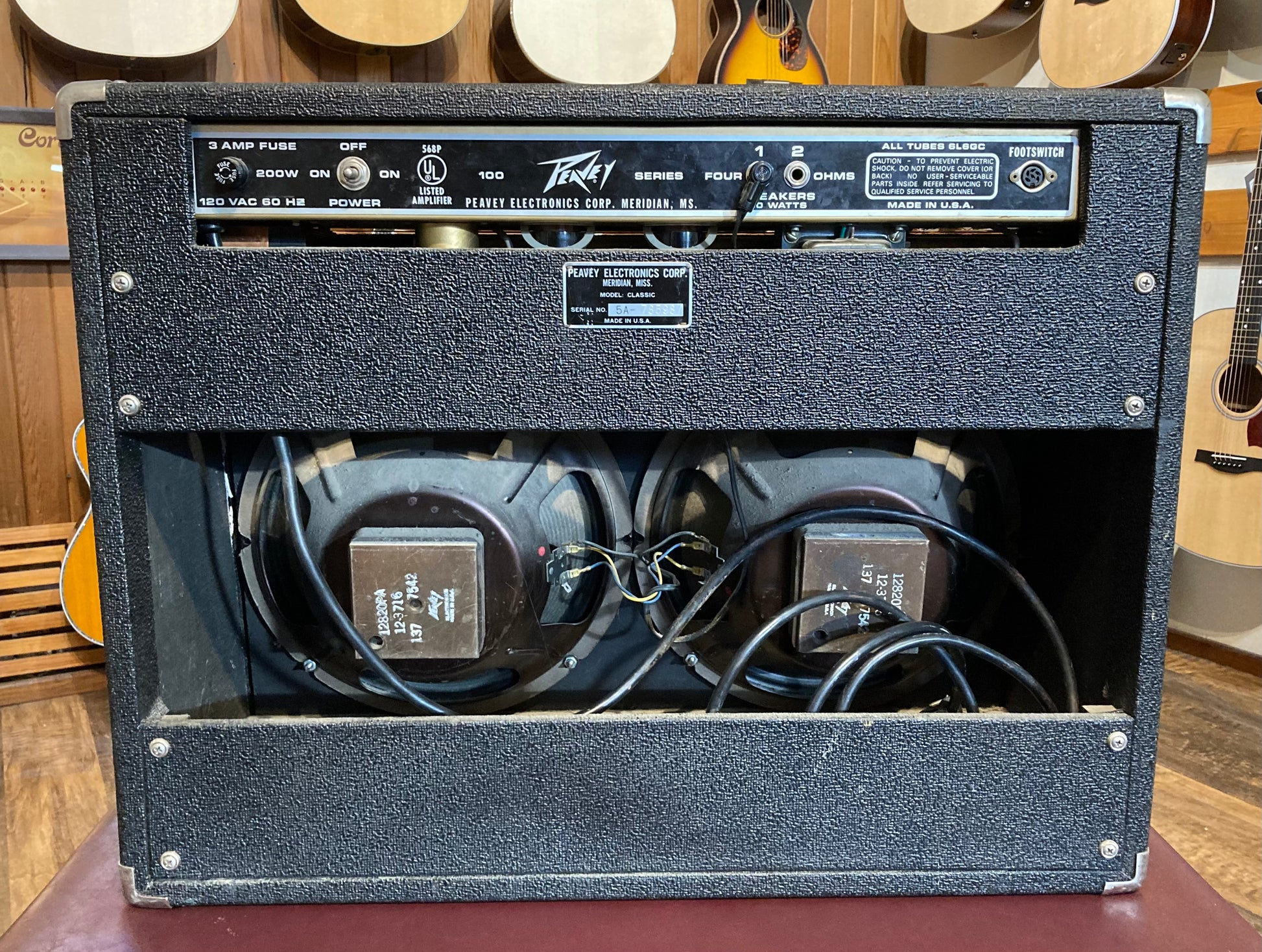 Peavey Classic 100 Series 2x12 Combo 1970 s