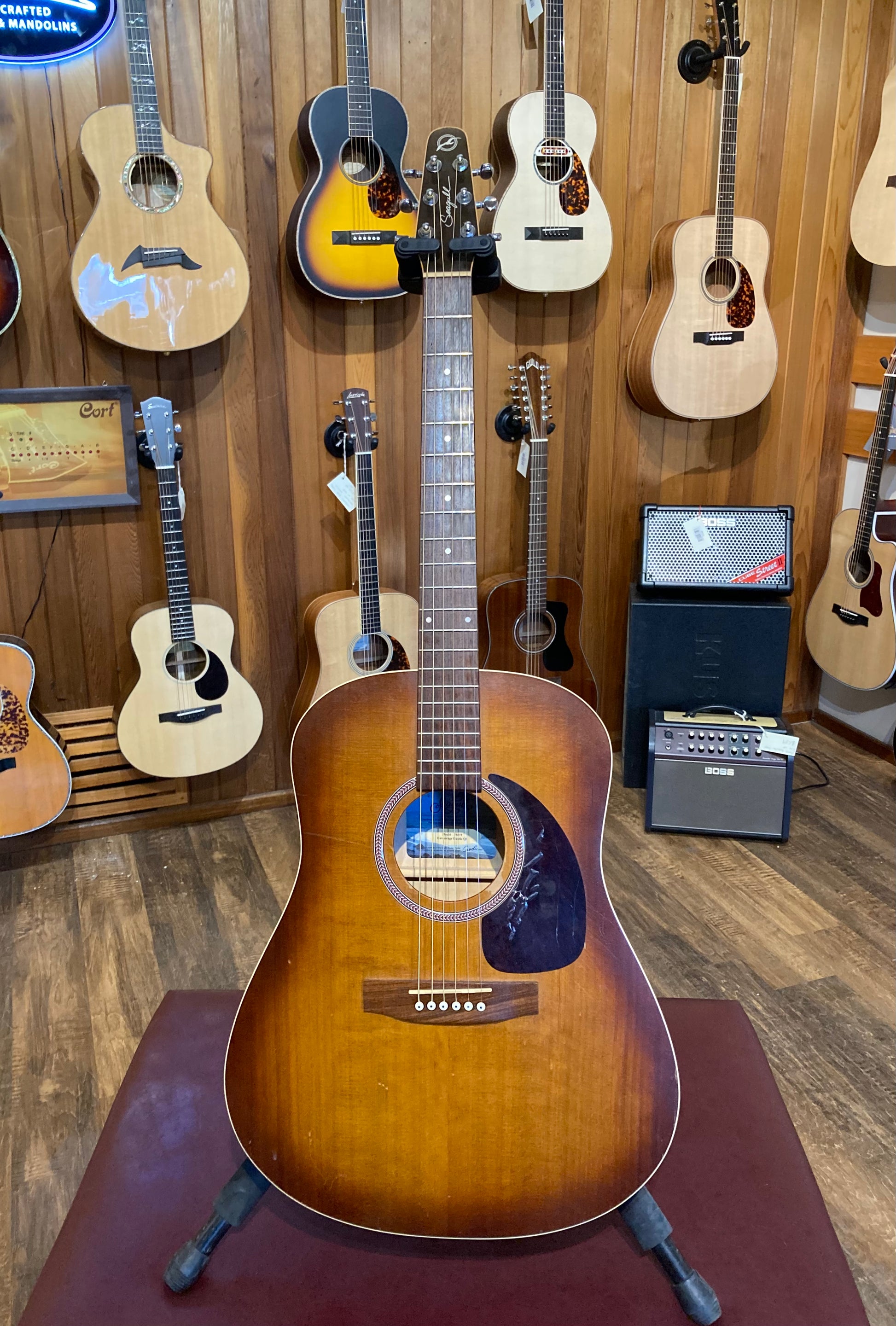 Seagull Entourage Rustic QI (Used) – Acoustic Music Shop Seagull Entourage Rustic QI (Used) – Acoustic Music Shop