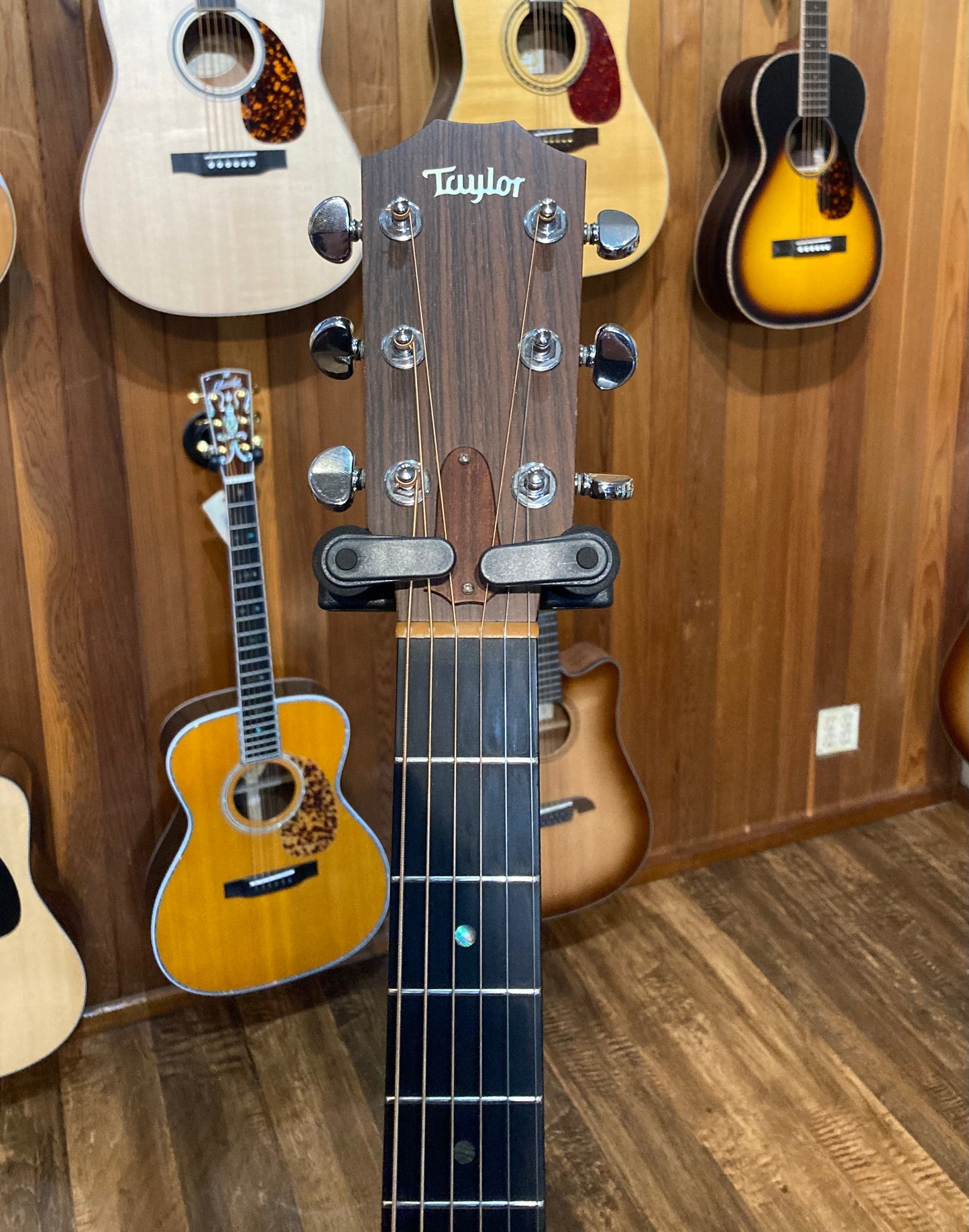 Taylor 710 w/Case (1994)
