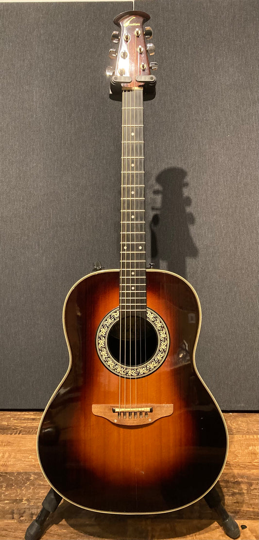 Ovation 1611 Acoustic/Electric Guitar w/Case (1982)
