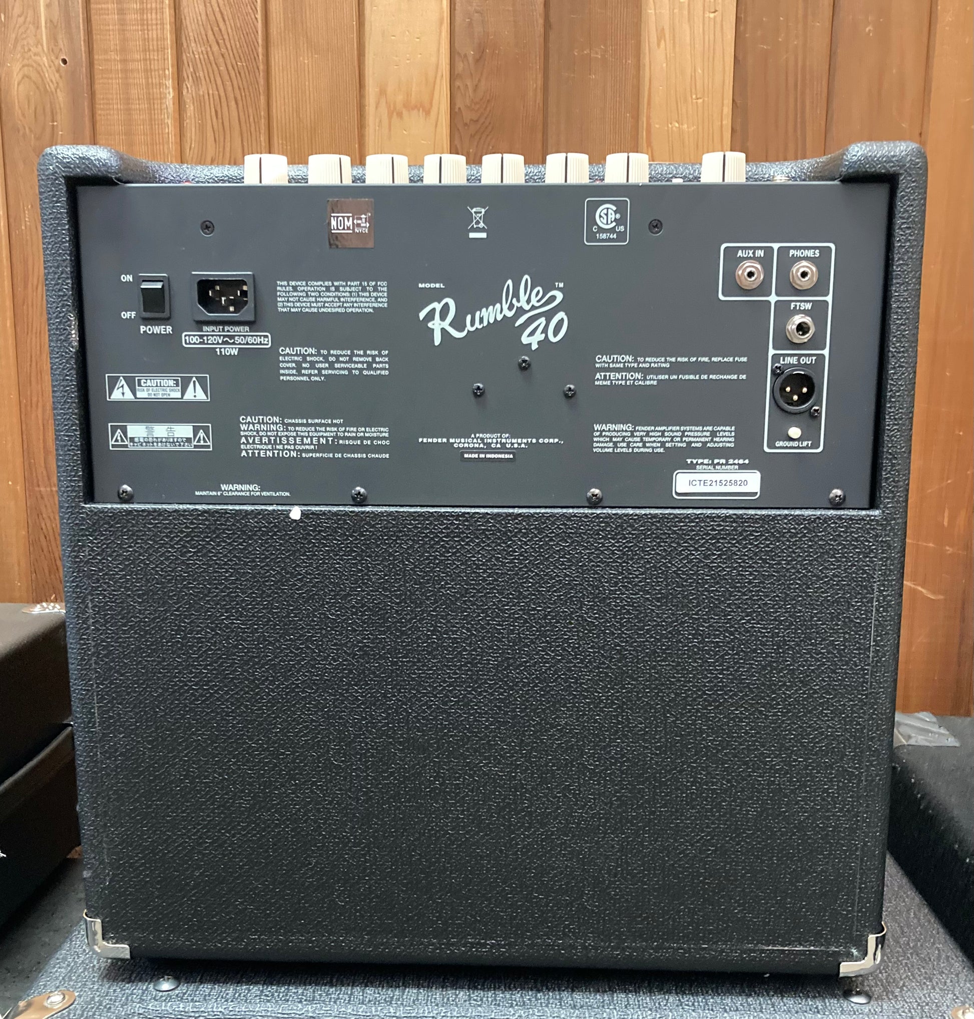 Fender Rumble 40 (Used) – Acoustic Music Shop