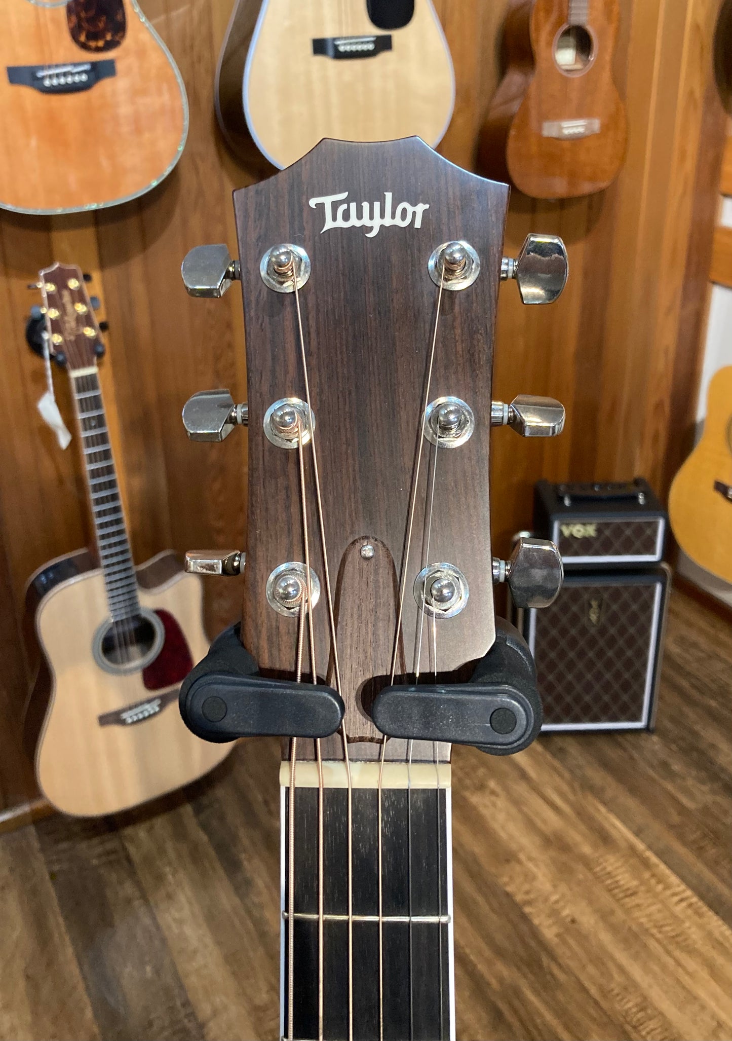 Taylor 414CE-R w/Case (2017)