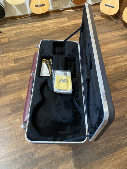 Rickenbacker 330/12 (2020)