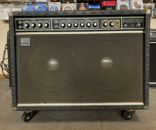 Roland JC-120 Jazz Chorus (1977)