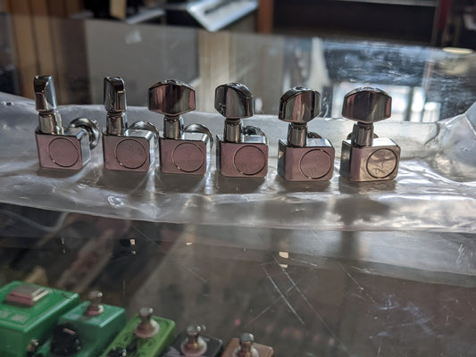 Fender 6-Inline Tuning Machine Heads (Used)