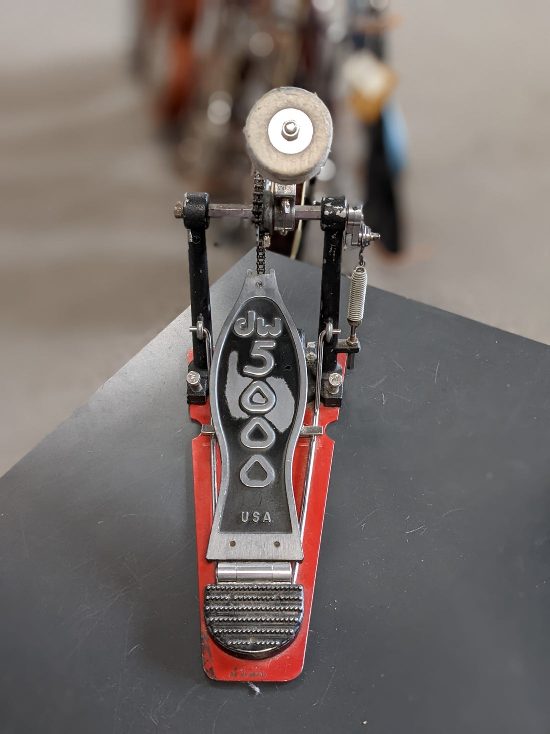 DW 5000 Single Chain Drive Bass Drum Pedal (Used) Acoustic Music Shop