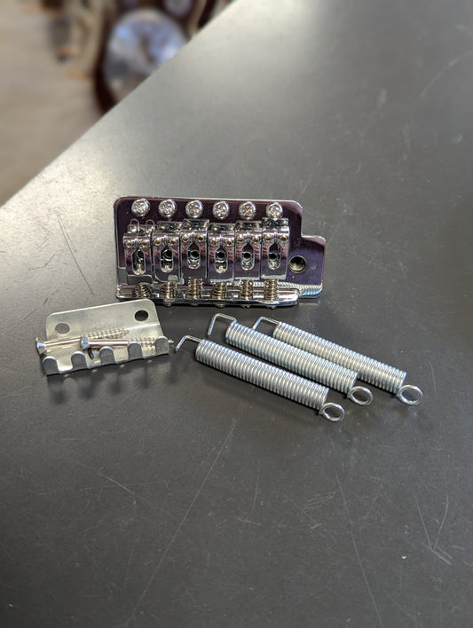 Stratocaster Style Vibrato - 6 Screw (Used)